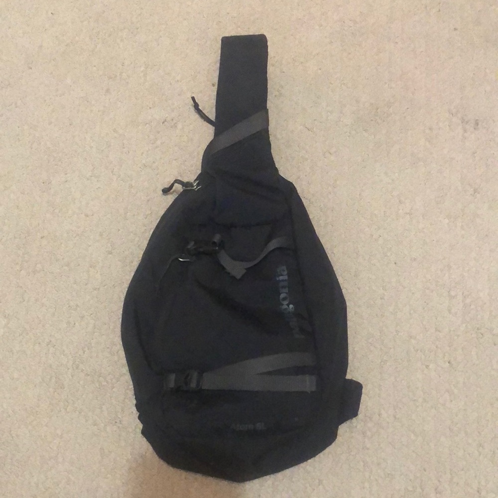 Black Patagonia sling bag